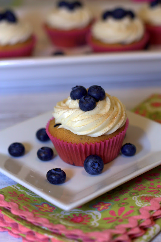 Blueberry Pancake Cupcakes • Food, Folks and Fun