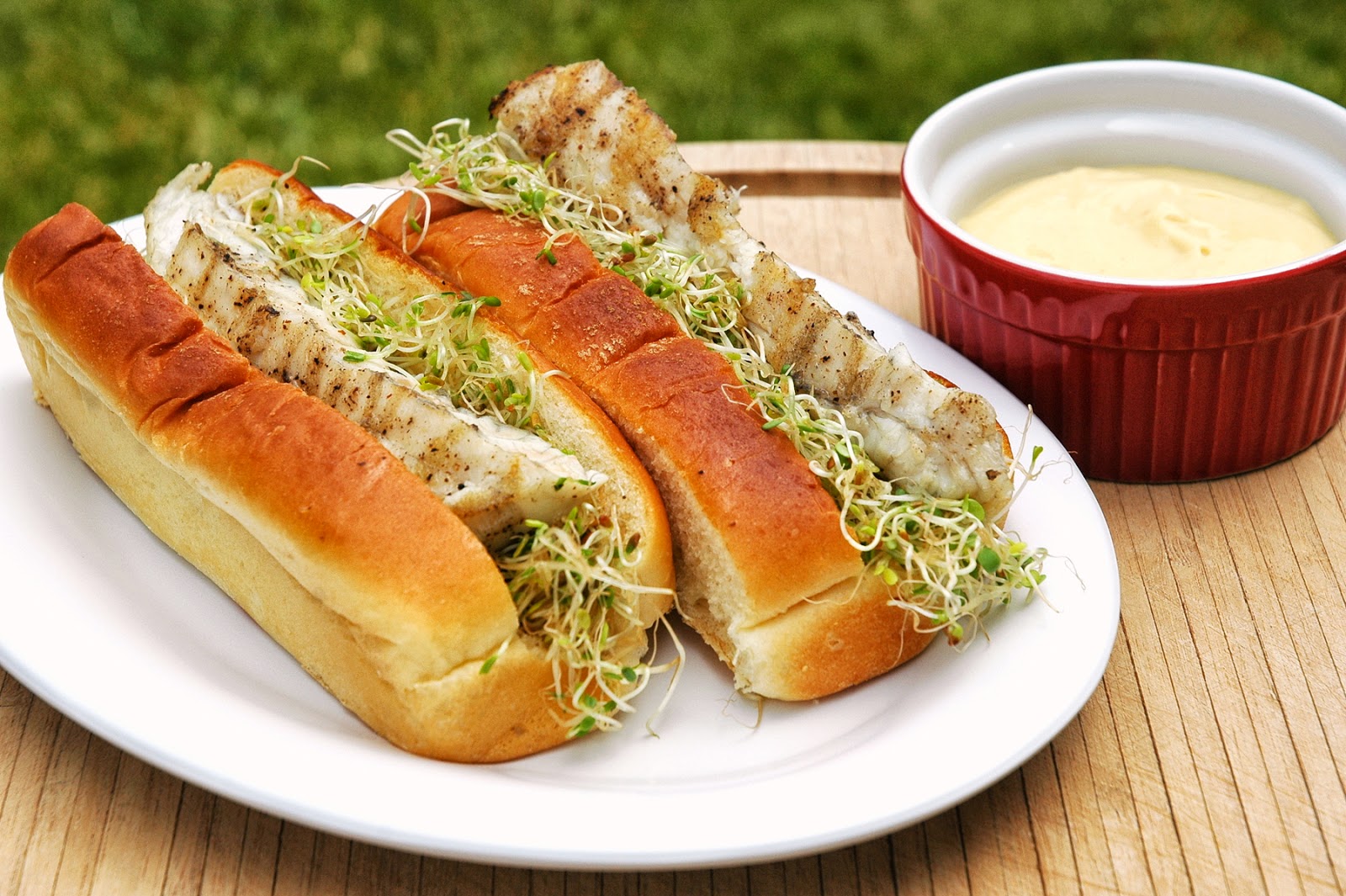 Mangoes And Palm Trees - Grab a slice of paradise