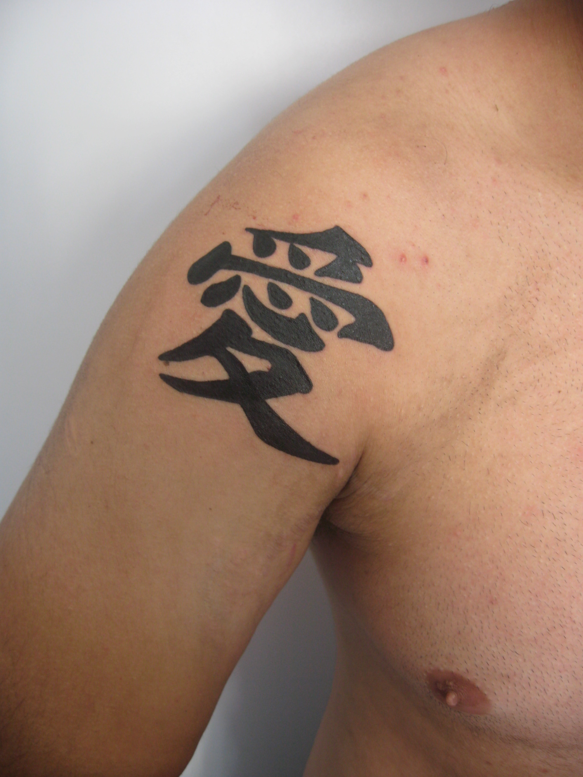 tattoo pai,mae,cruz,terço,maria,bike,kanji... Nagai Tattoo Londrina