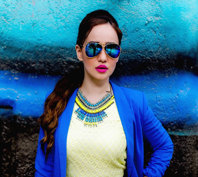 Cobalt Blue Blazer, Yellow Top, Statement Necklace, Ray-ban mirrored sunglasses