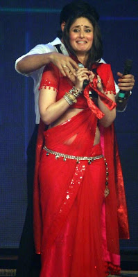 Actress Kareena Kapoor Hot Saree Blouse Photos