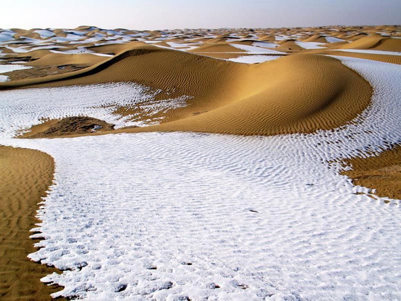 Coisas e loisas do Zé Peleve Snow+in+Desert+(2)