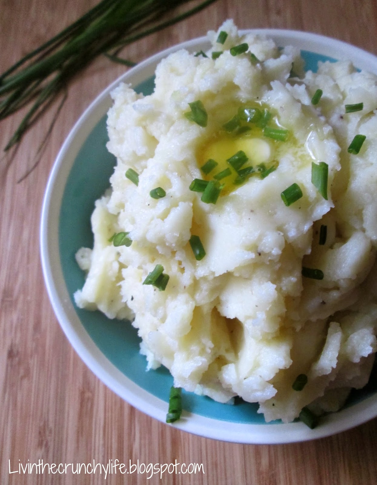 Roasted Garlic Mashed Potatoes (with coconut milk) Livin' the Crunchy