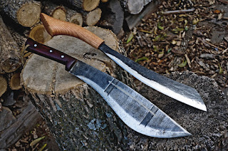 jungle machetes, parangs, bush knives, survival knives