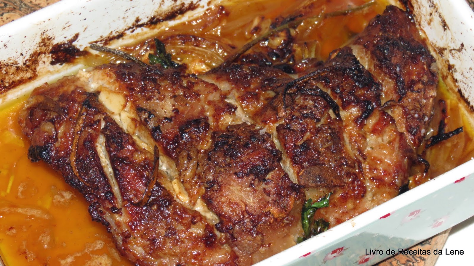 VITELA DE LEITE ASSADA LIVRO DE RECEITAS