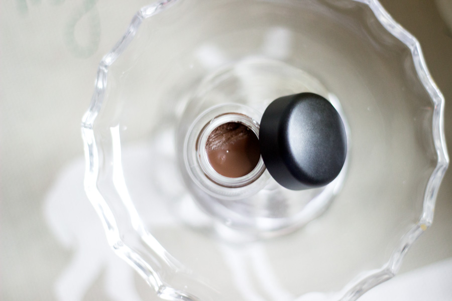 FashStyleLiv MAC Dipdown Fluidline Eyeliner Gel Review