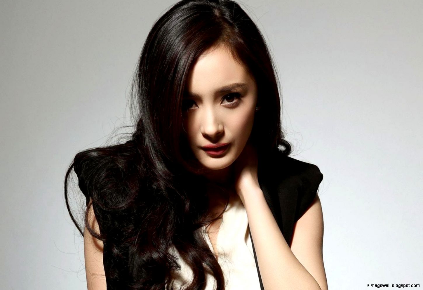 Yang Mi Wallpaper | Image Wallpapers