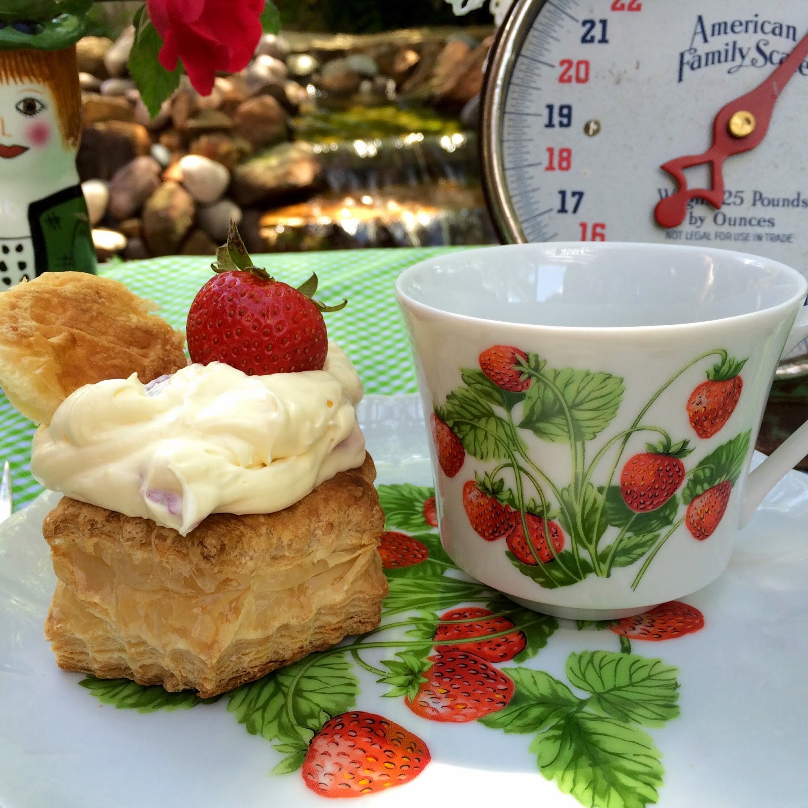 Kitty's Kozy Kitchen Strawberries and Cream Puff Pastry Shells