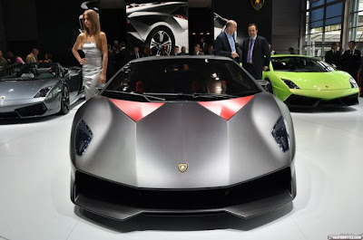 Kereta Lamborghini Sesto Elemento