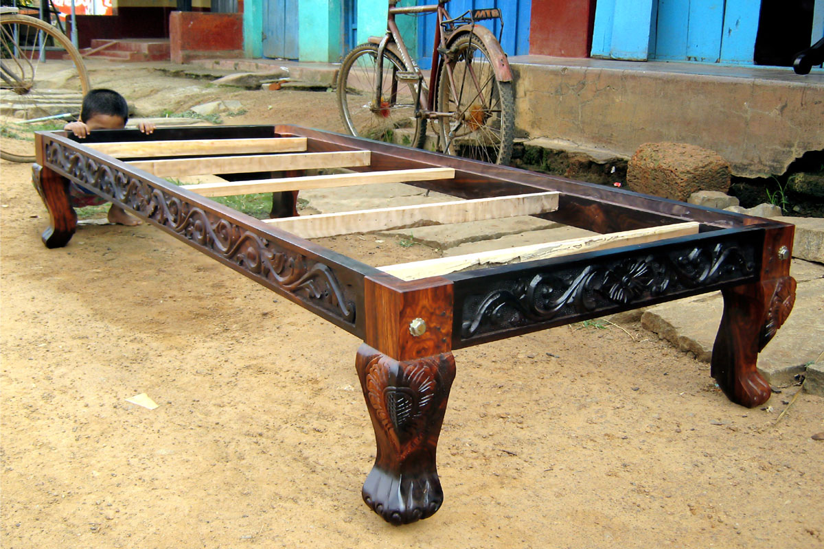 Shehan Furnitures Lion Legged Design Deewan Cot