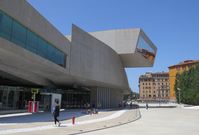 MAXXI Nationales Museum der Künste des XXI. Jahrhunderts MAXXI Nationales Museum der Künste des XXI. Jahrhunderts