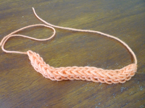 french knitting / spool knitting