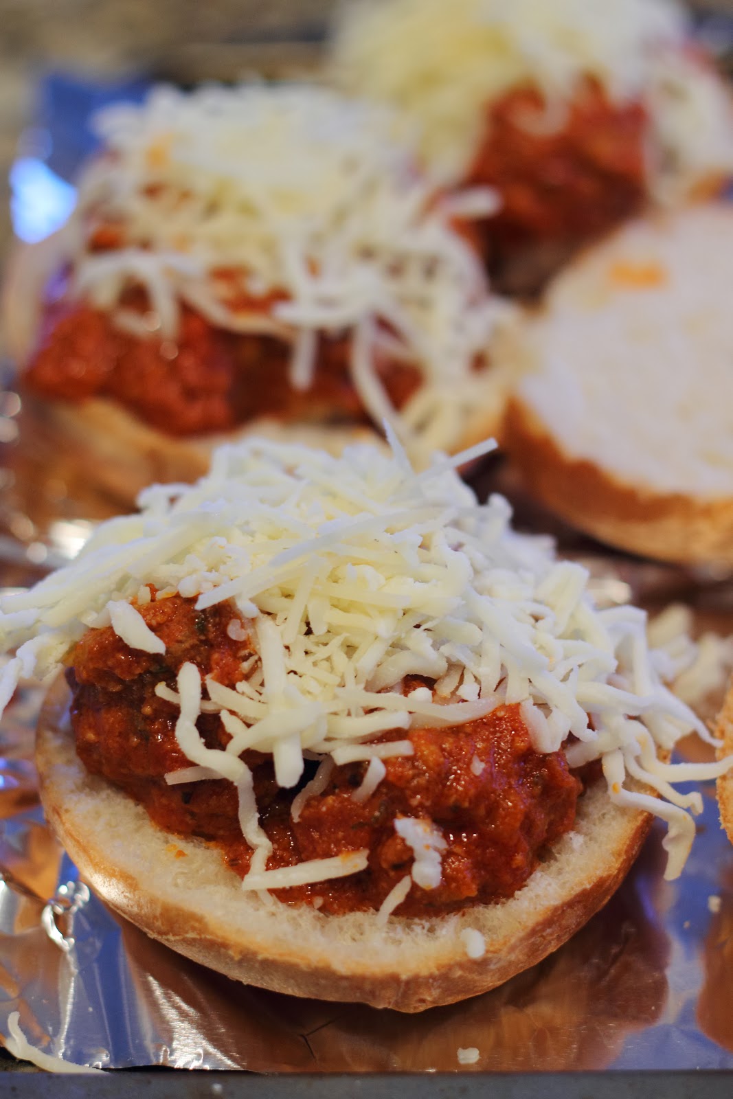 Make it Cozee: Recipe: Italian Meatball Subs