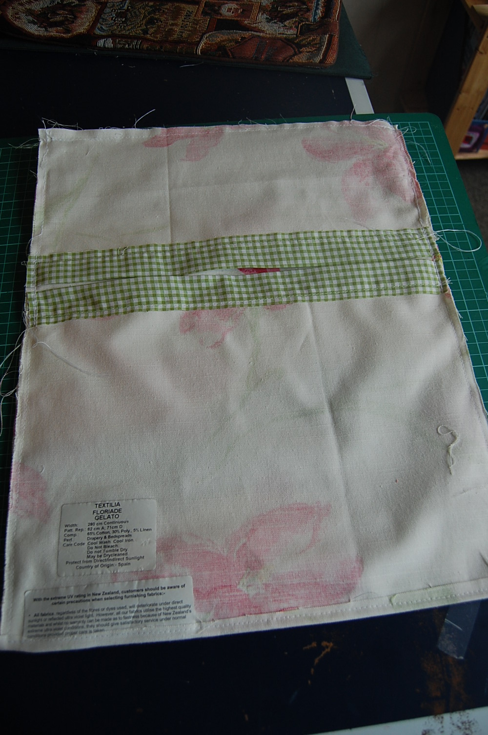 Living the Good Life How to make a peg bag..