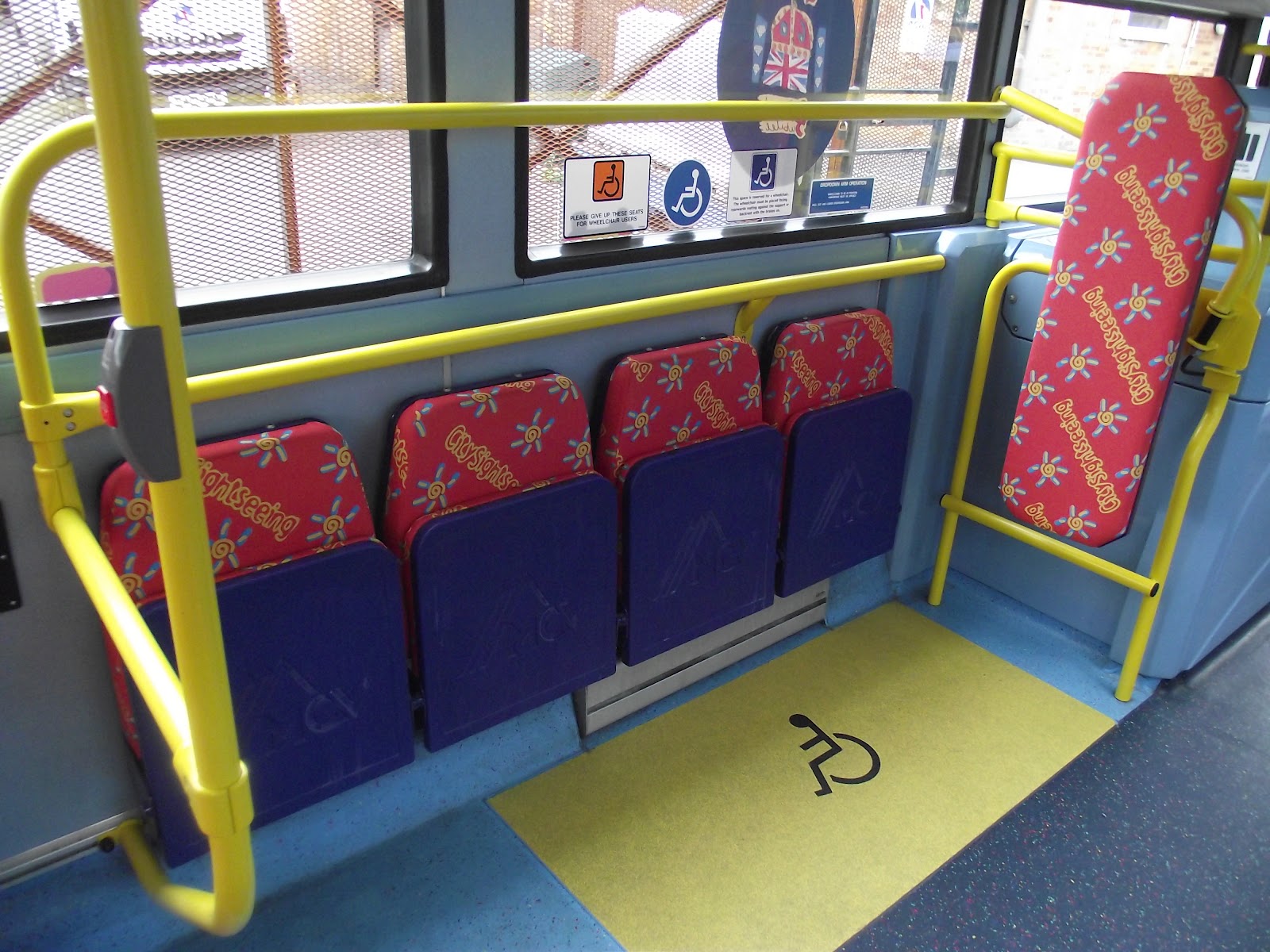 The Circle of London The original Volvo B9TL MCV (AE60GRU)