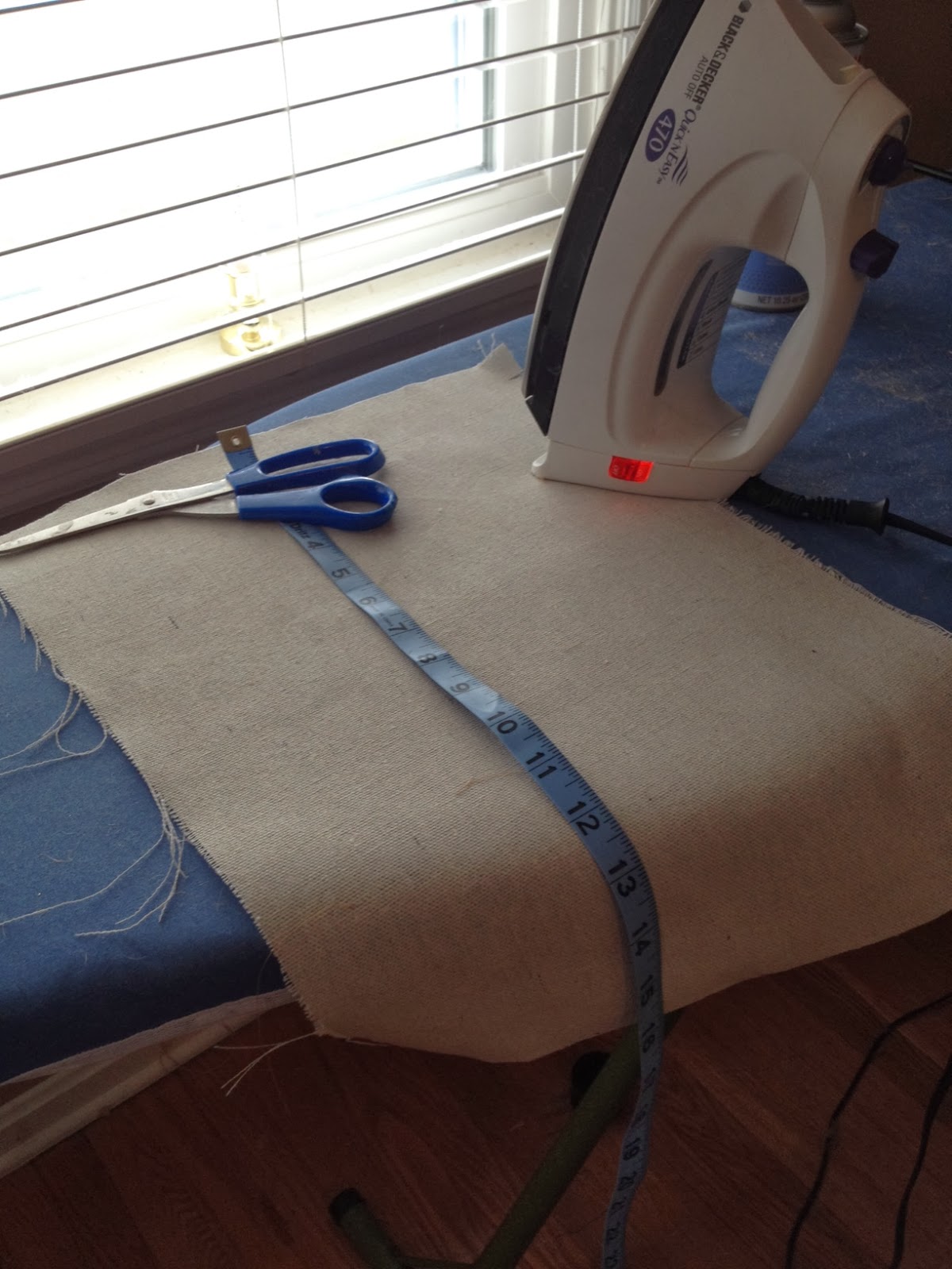 Two It Yourself DIY Monogrammed Wine Bottle Bag (Pottery BarnInspired)