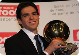 Kaká sigue siendo el «balón de Oro» en Twitter