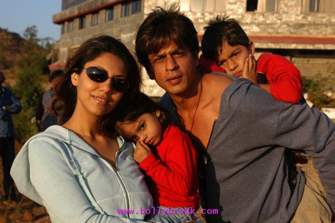 Celeb Real Life Pics: Shahrukh Khan With Kids & Wife - FamousCelebrityPicture.com - Famous Celebrity Picture 