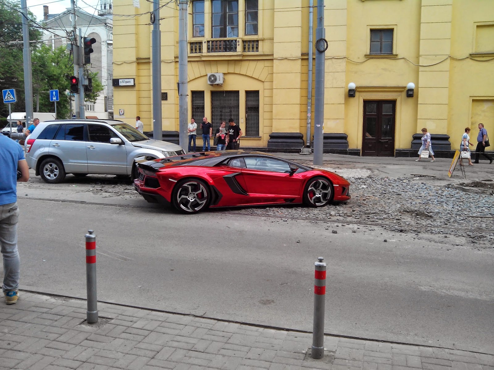 ламборджини авентадор в ростове на дону