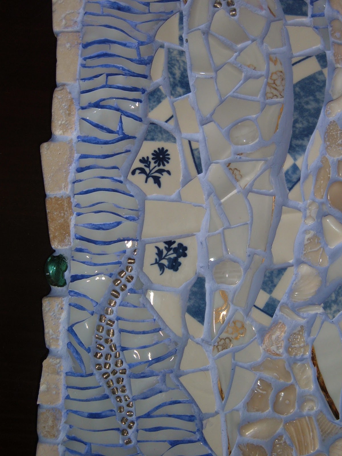 Mosaics, piece by piece Broken Plate