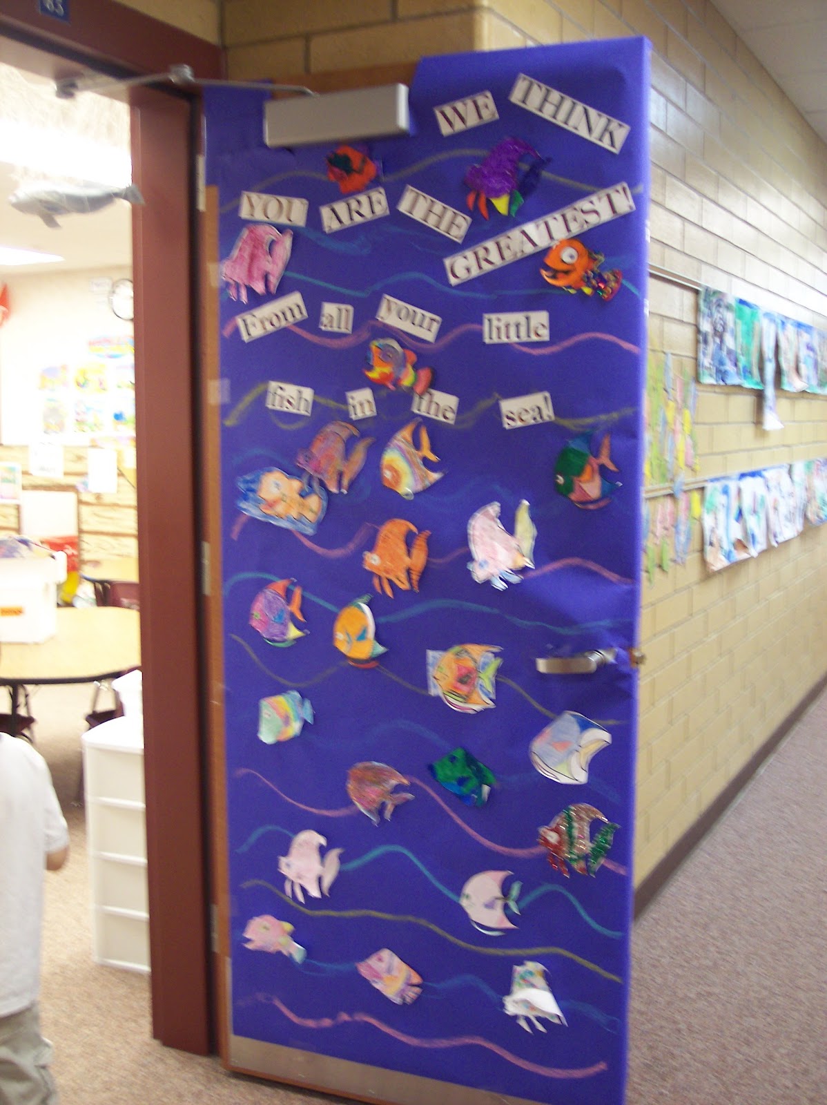 Room Mom 101 Fish Themed Doors For Teacher Appreciation