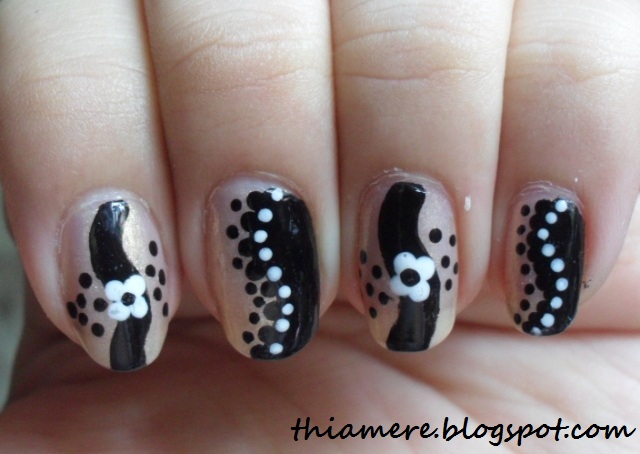 like making a nail art when i saw the Yin Yang. I came up with an design