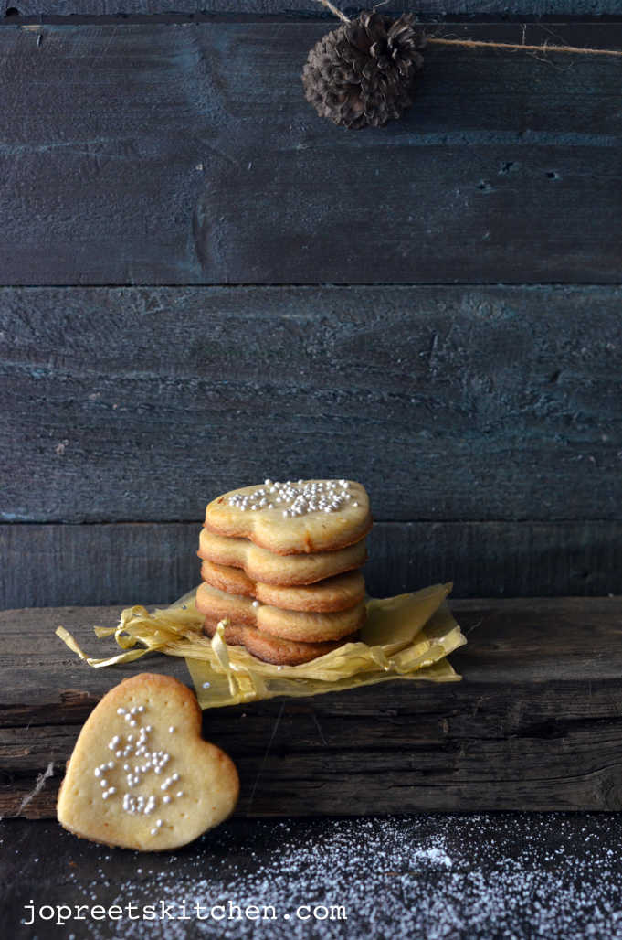 Eggless Sugar Cookies / Old Fashioned Sugar Cookies (Christmas Cookies