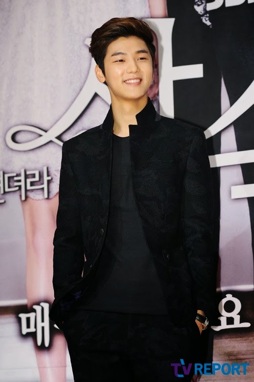 AKOPINOY2228_YS ‿ CNBLUE YONGSEO SNSD GONGLEE: [PHOTOS] 131007 CNBLUE