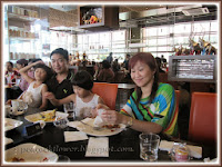 David, Kellie, Renice & Rennie at Kumar's Curry Fish Head Restaurant, Oasis Ara Damansara, PJ