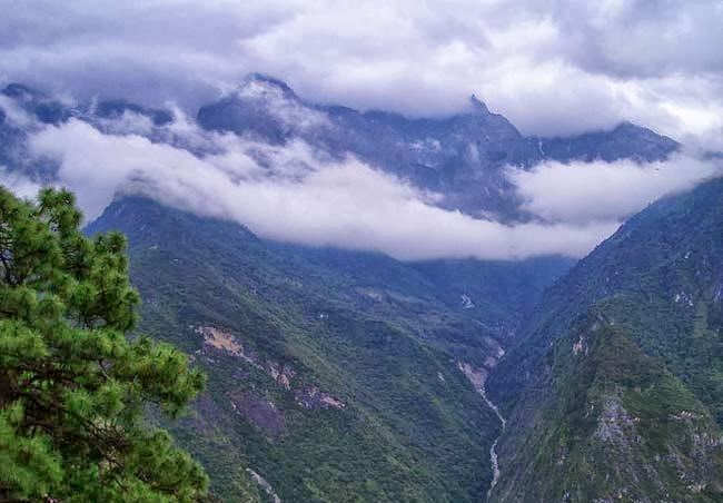 Tiger Leaping Gorge Tiger Leaping Gorge