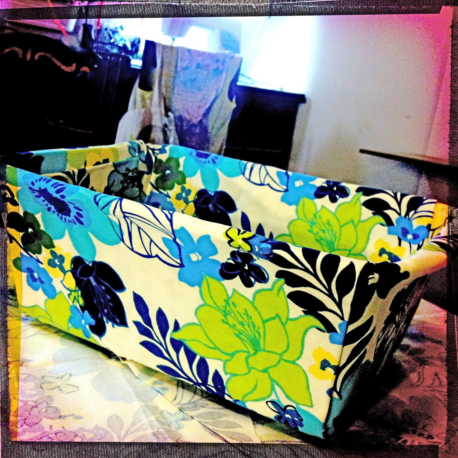 tales from a cottage DIY Fabric Covered Bins