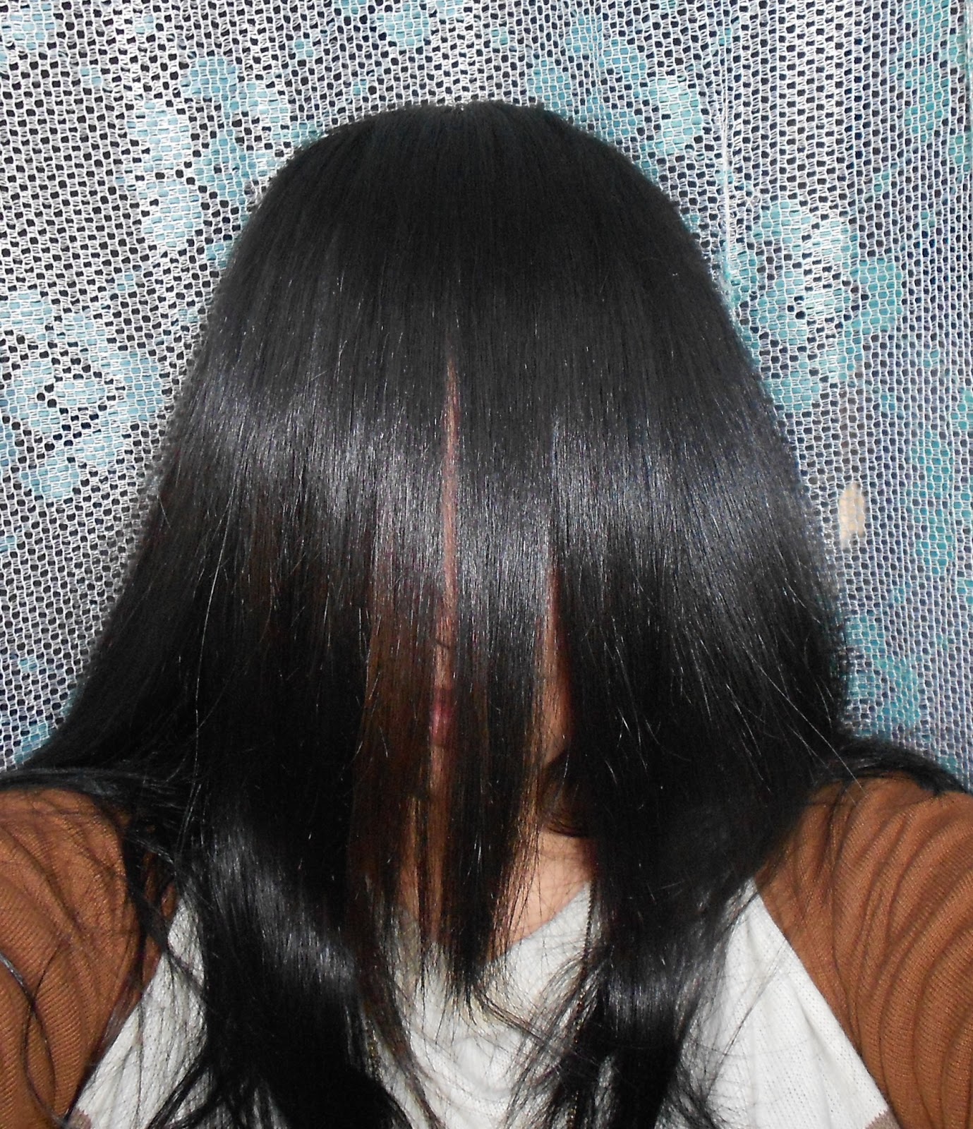 Lola Loves Sparkles How to cut your fringe/bangs at home [Step by Step]