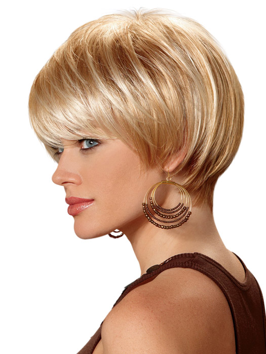Hairstyle Simple Beautiful: Bobs with Bangs ( Fringe)