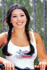 بنات ماكس يخون يارا من أجل سوسو صور كتير