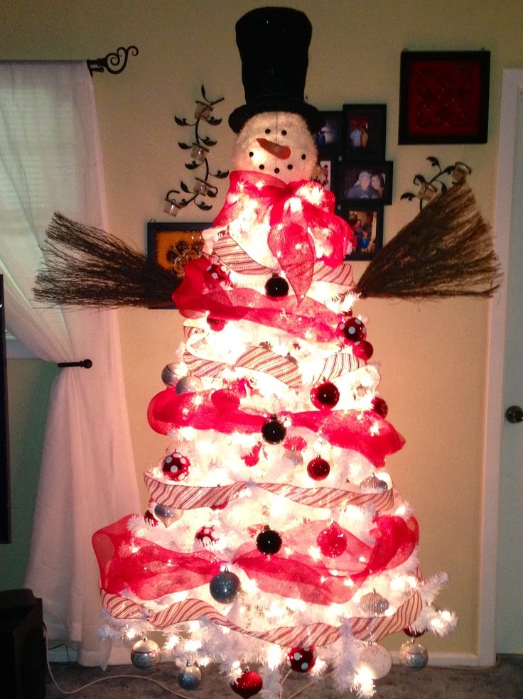 DIY White Christmas Tree Snowman DIY Craft Projects