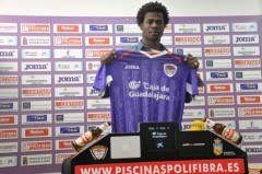 El Guadalajara renueva a Razak El Guadalajara renueva a Razak