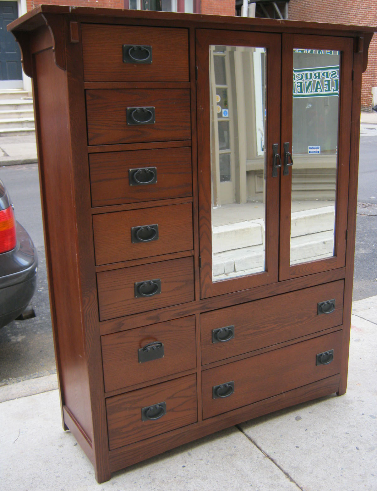 Uhuru Furniture & Collectibles LISA's PICK Cherry Mission Style