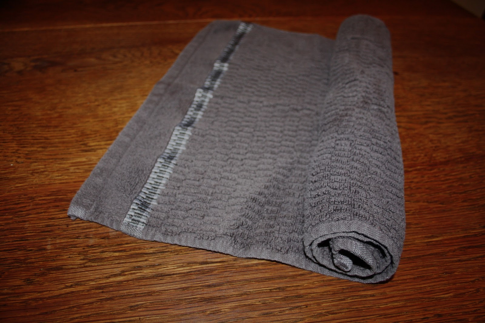 The Anatomy of Touch How to Make a Hot Compress & Ease Muscle Pain in