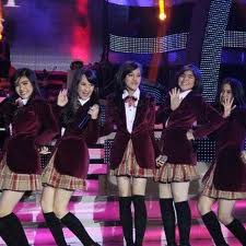 Download Gratis Lagu Blink - Cinta Pertama Mp3 + Lirik Blink - Cinta Pertama