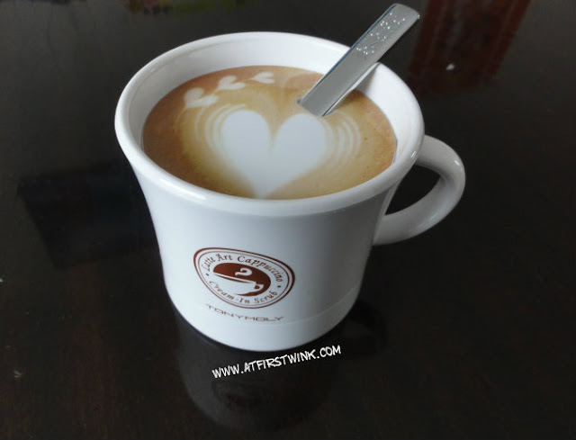 Tony Moly latte art cappuccino cream-in scrub