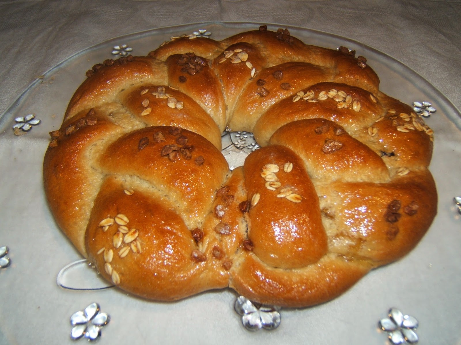 Vegan treccia di pan brioche all'avena e uvetta Paradiso dei Dolci Vegan