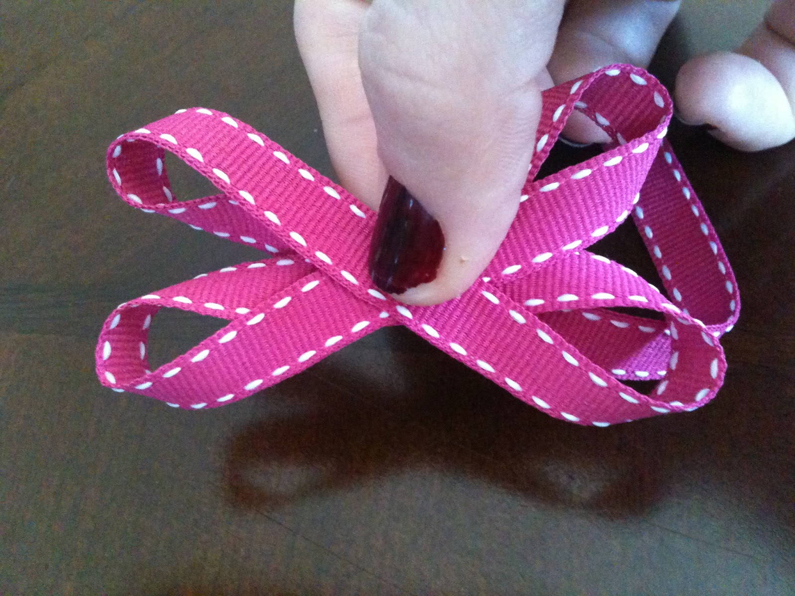 Holly Goes Lightly DIY Puppy Bows