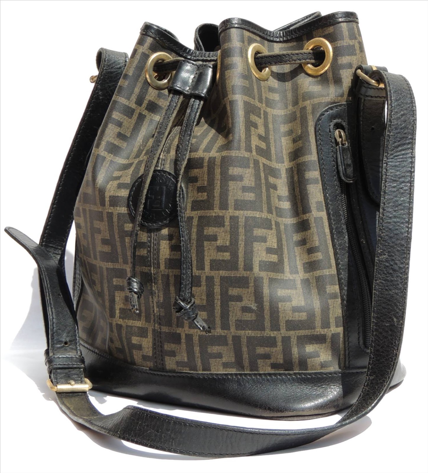 vintage fendi bucket bag