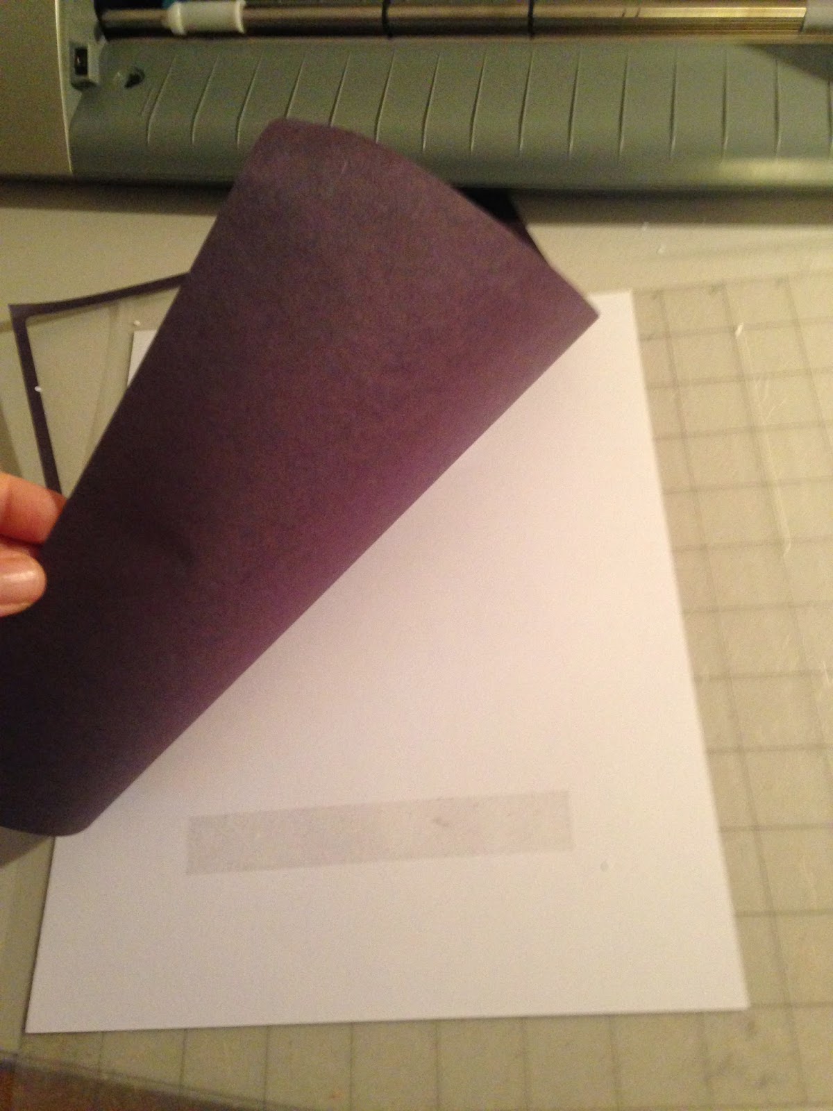 Trick to Cleanly Cutting Construction Paper with Silhouette
