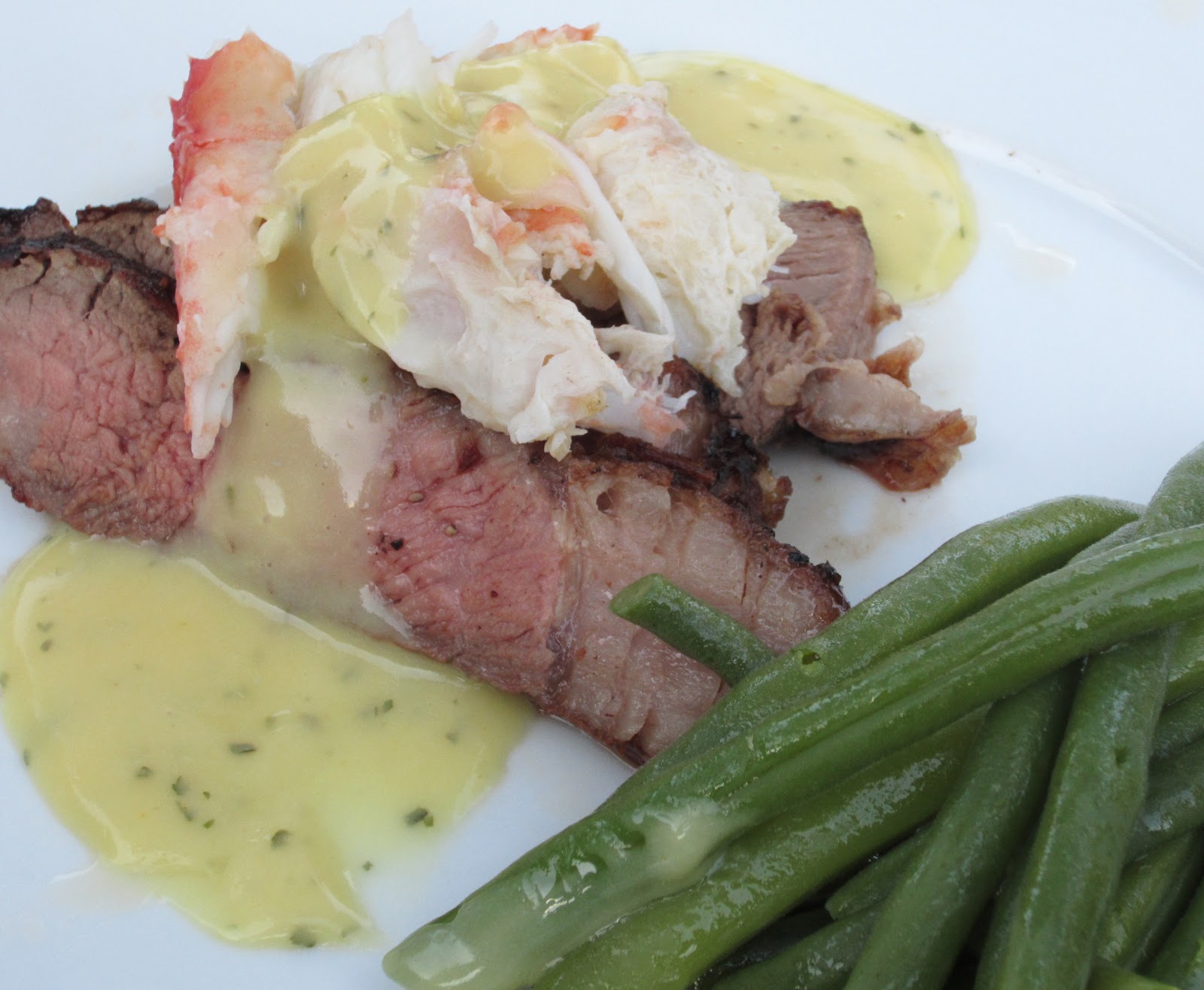 Dawn's Recipes Steak, King Crab and Bearnaise sauce