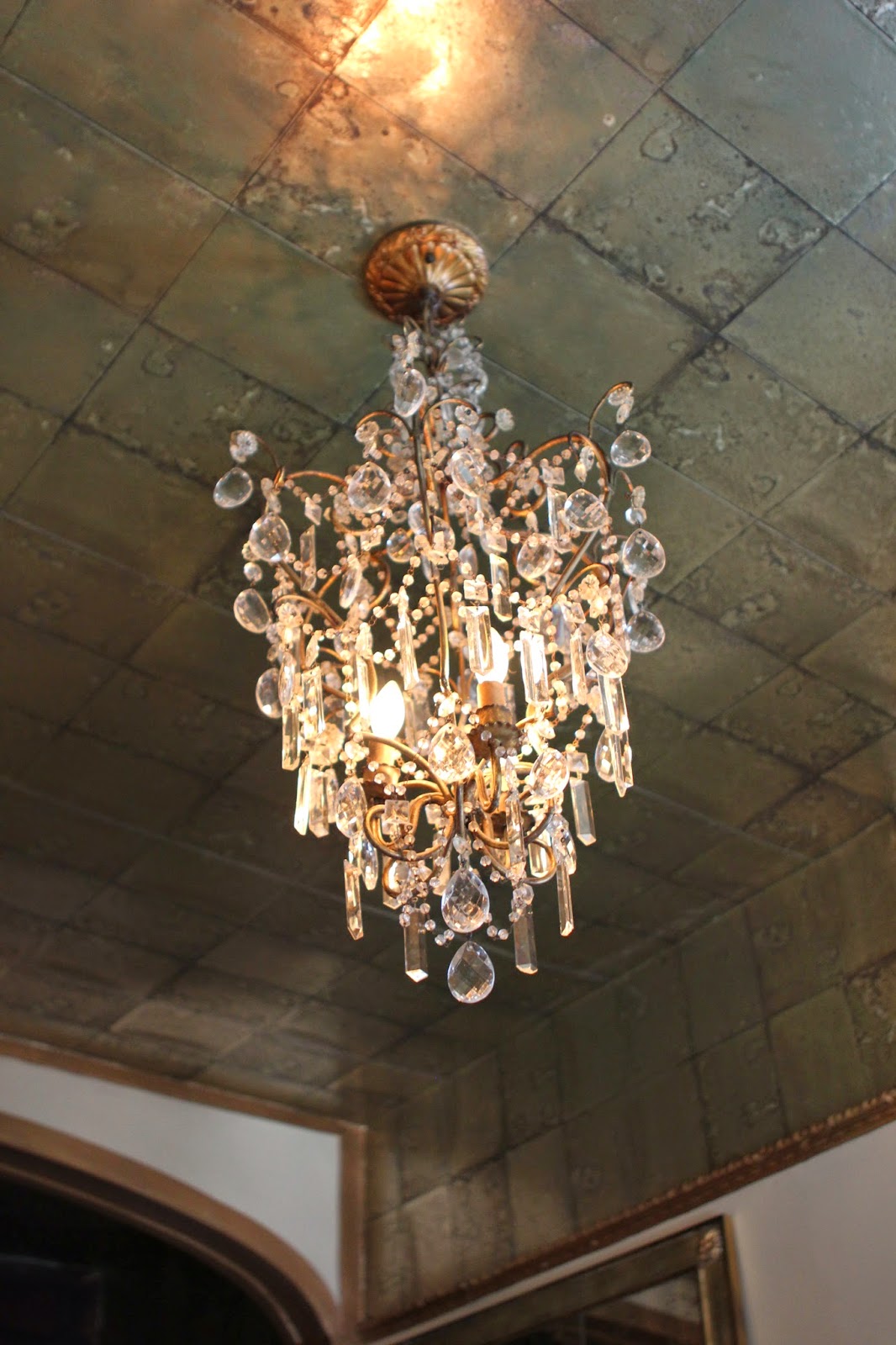 Romancing the Home Faux "Mirror Tile Ceiling