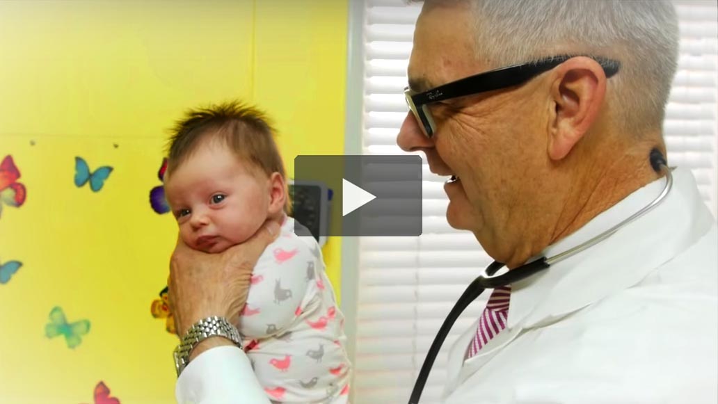 Doctor Reveals His Secret On How To Calm A Crying Baby In Under 30 Seconds (The Pediatrician Technique) Doctor Reveals His Secret On How To Calm A Crying Baby In Under 30 Seconds (The Pediatrician Technique)