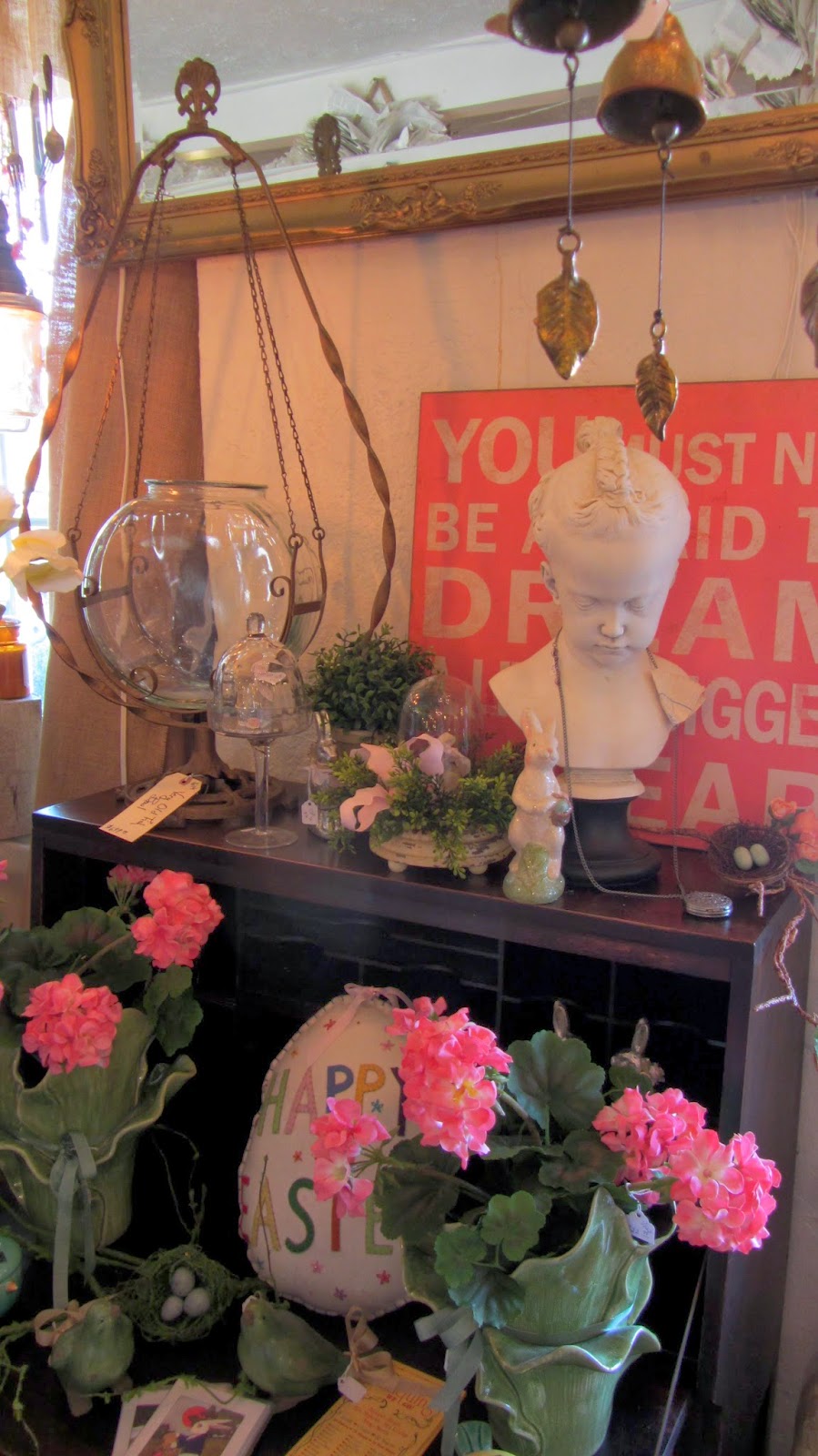 Robins Vintage Suitcase Vintage Suitcase