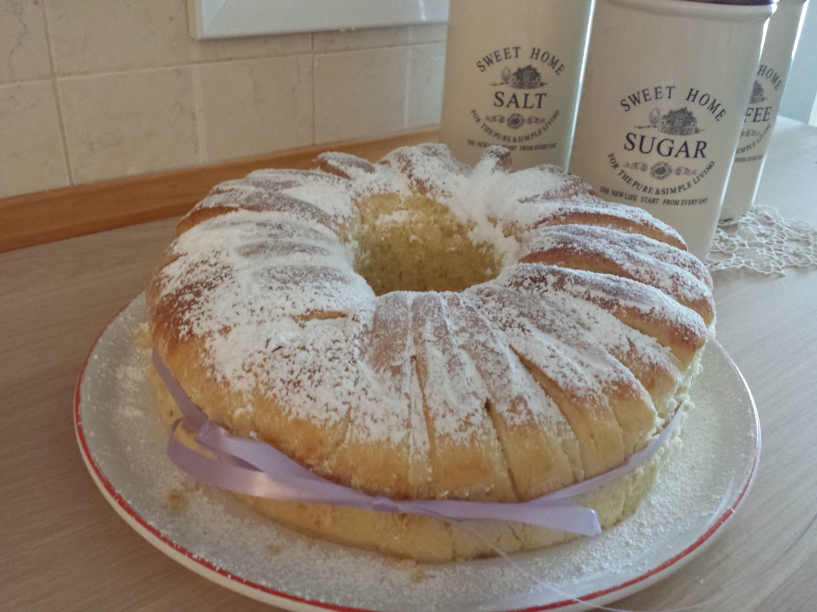 Chiara in Sugarland Corona di Pan Brioche con crema pasticcera al limone di Pasqua!