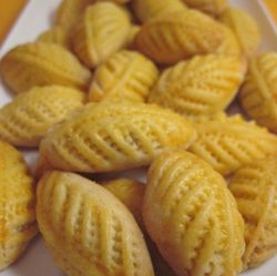 Kue Nastar (Pinapple cookies)